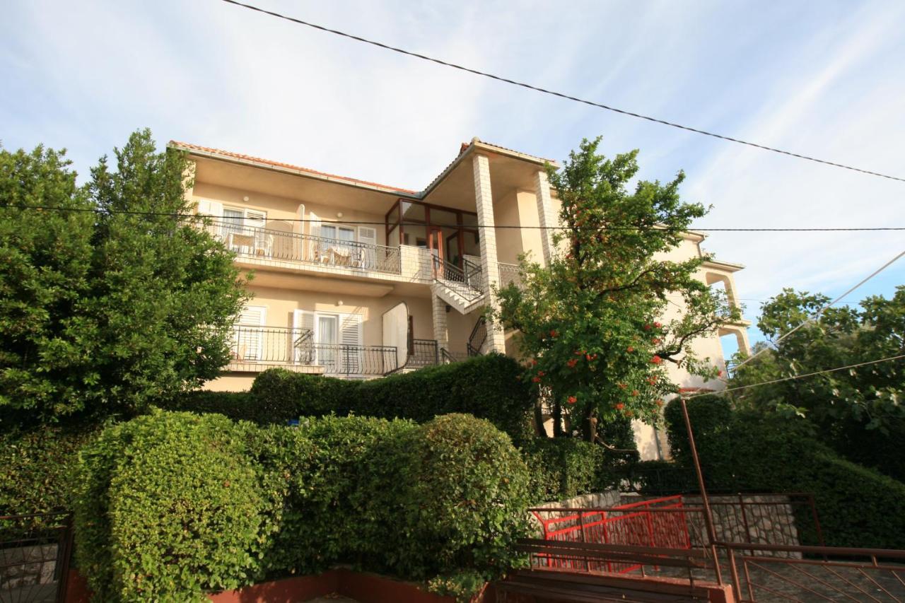 Apartments Lonzor I Selce Exteriér fotografie