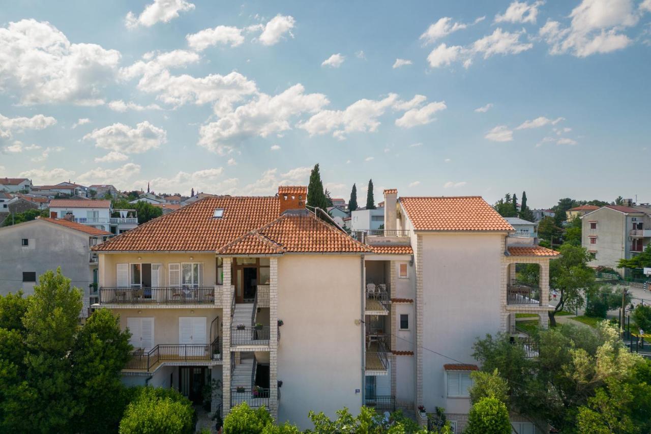 Apartments Lonzor I Selce Exteriér fotografie