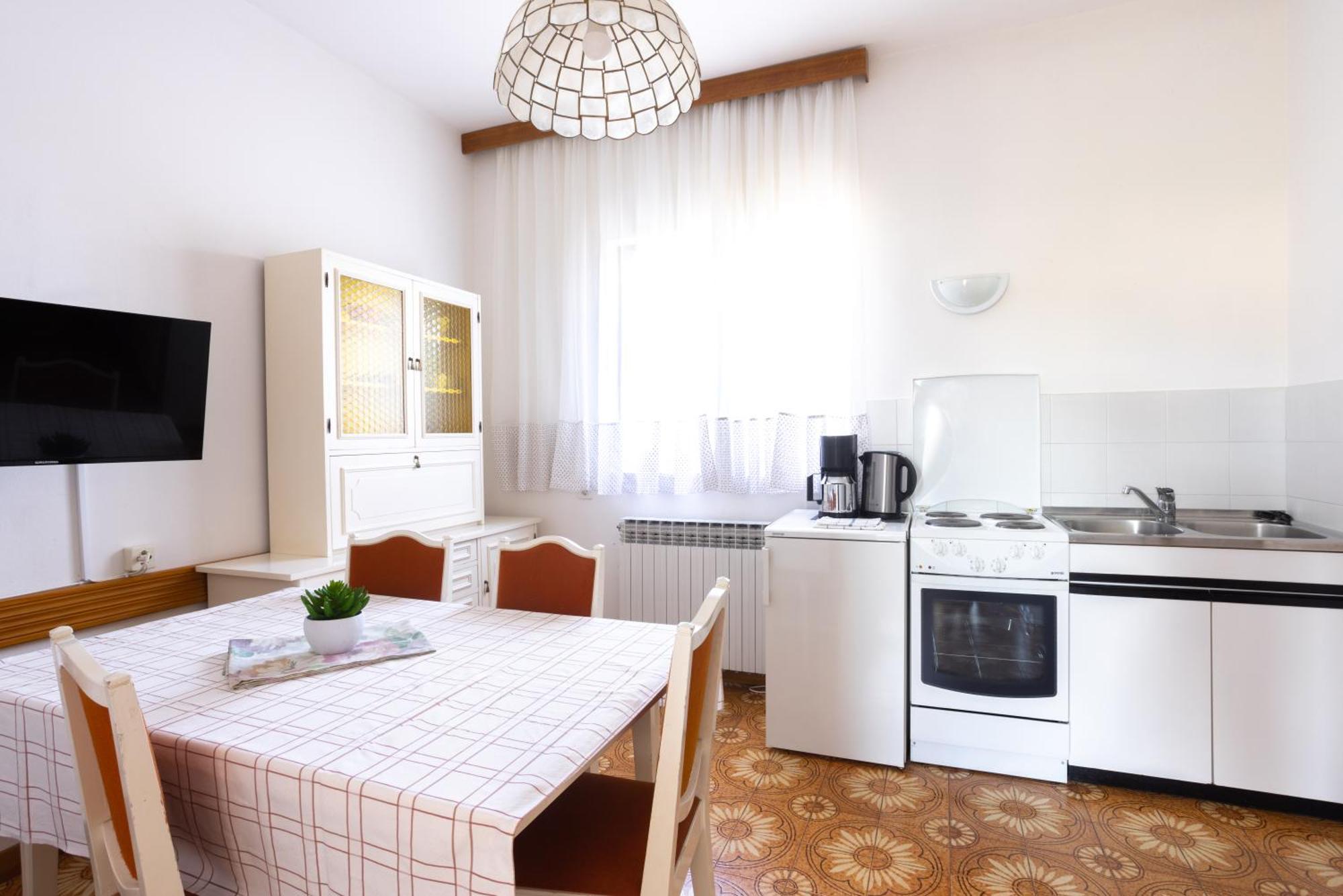 Apartments Lonzor I Selce Exteriér fotografie